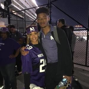 Meet your Posher, Crystal